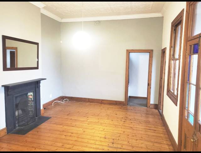 4 bed property to rent in WOODSTOCK